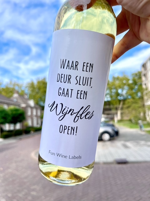 Wijnetiket Wijnfles Open