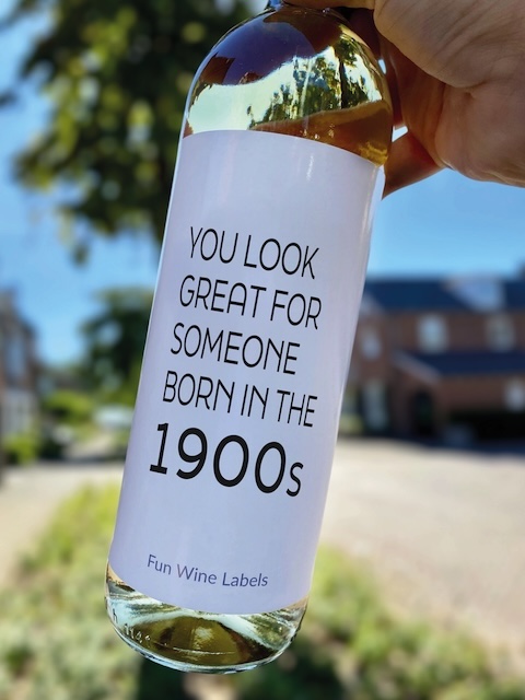 Wijnetiket Born 1900s